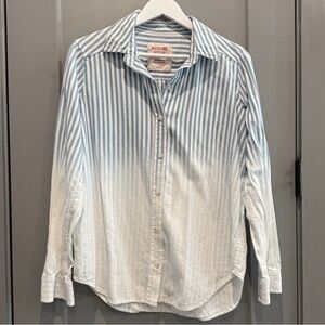 🌟 3/$25 Mossimo Supply Co. Light Blue and White Striped Shirt